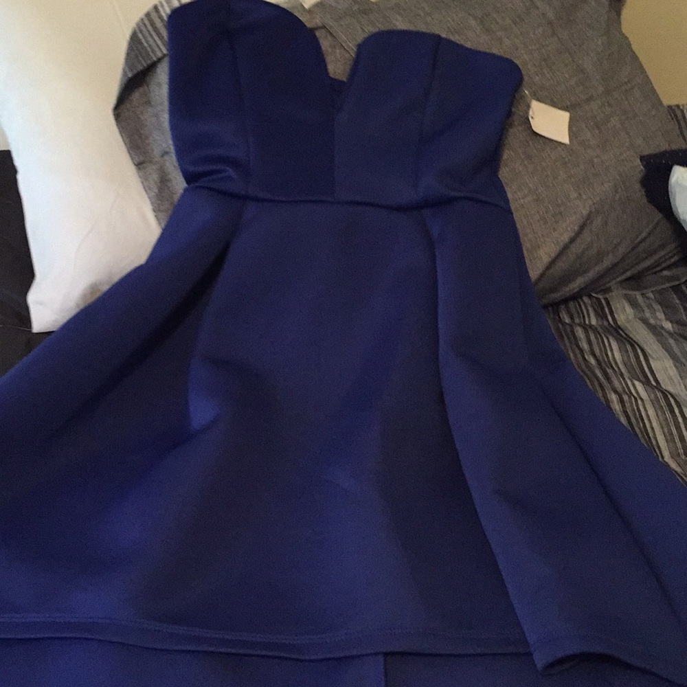 Blue strapless dress